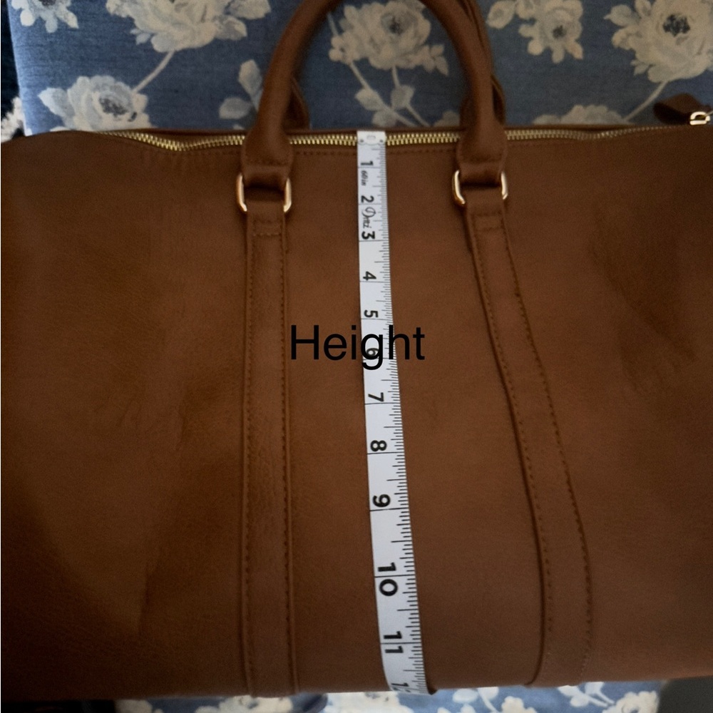 DUFFLE BAG - Picture 4 of 7